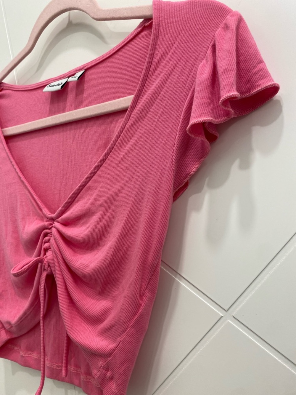 Outfit! Barbiecore Ruched Crop Top and Pink Pleated Tennis Skirt Size 0 Small - Picture 5 of 12